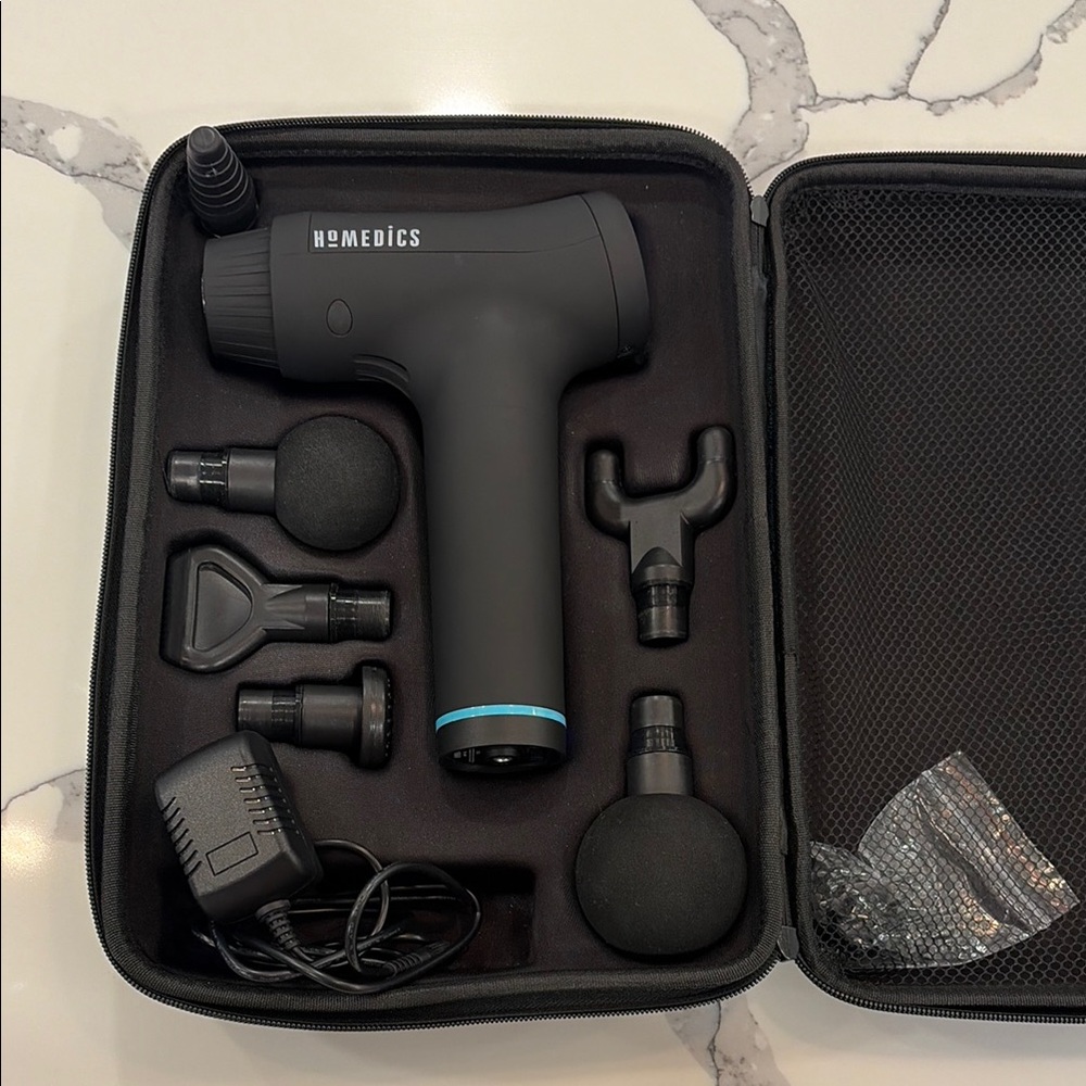 Homedics Theragun entire set